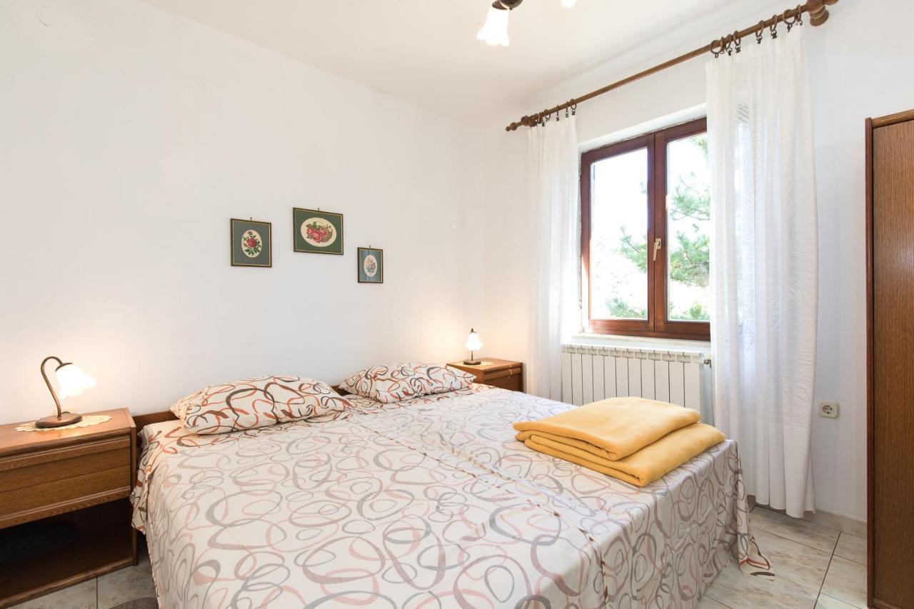 Apartmani Anita Punat Ngoại thất bức ảnh